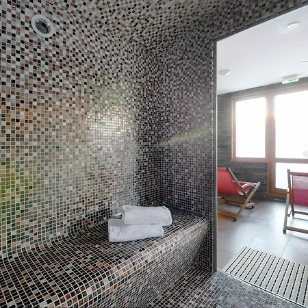 Renove Pres Des Pistes Avec Espace Bien-etre Et Parking - Fr-1-181-1115