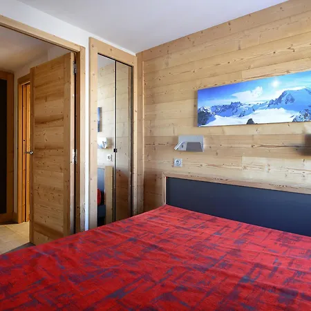 Renove Pres Des Pistes Avec Espace Bien-etre Et Parking - Fr-1-181-1115 * La Plagne